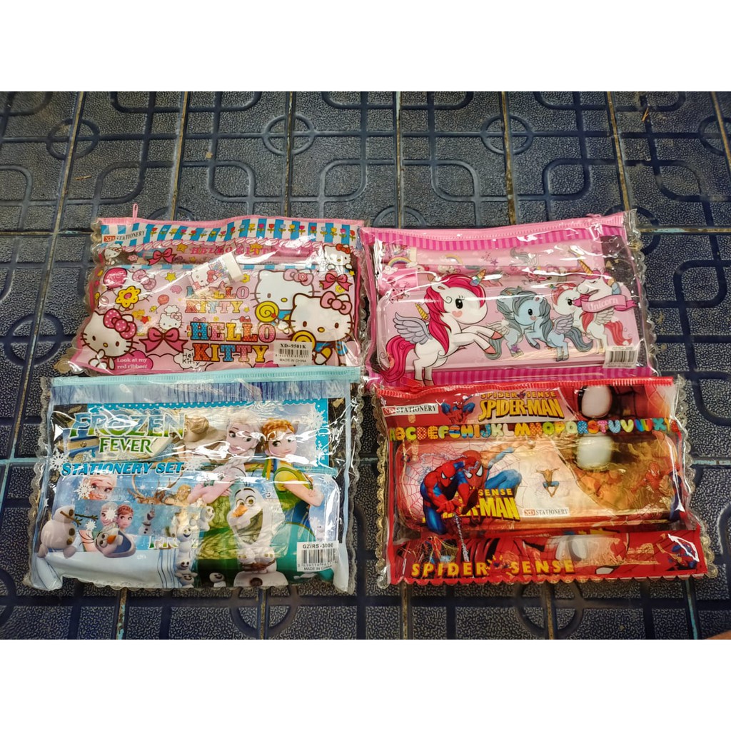 

Kotak pensil / Tempat Pensil Cars Frozen Little ponny unicorn Spiderman Hello kitty gs-3000
