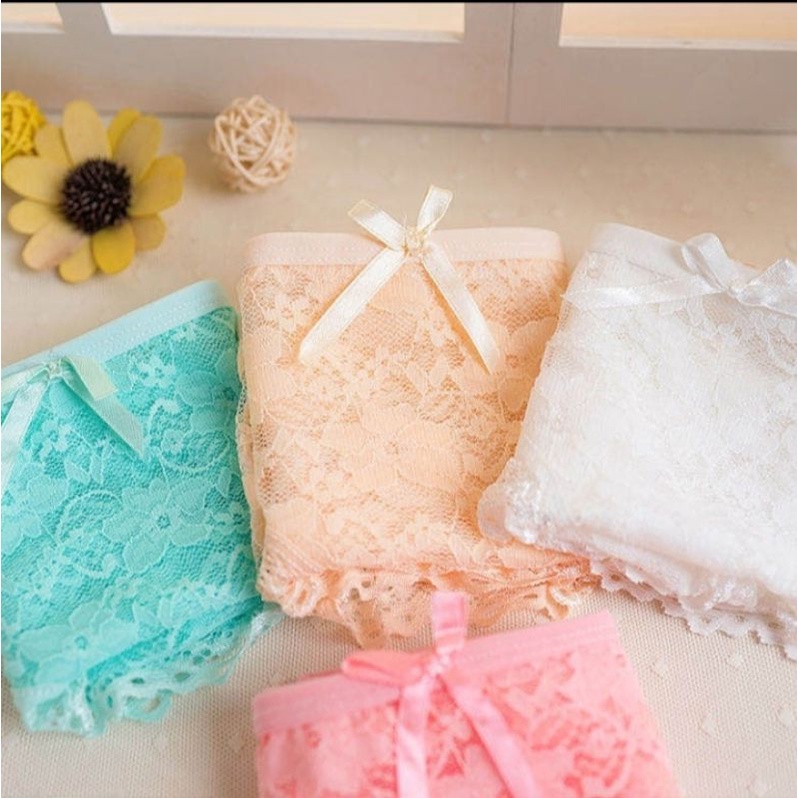 Celana dalam transparan