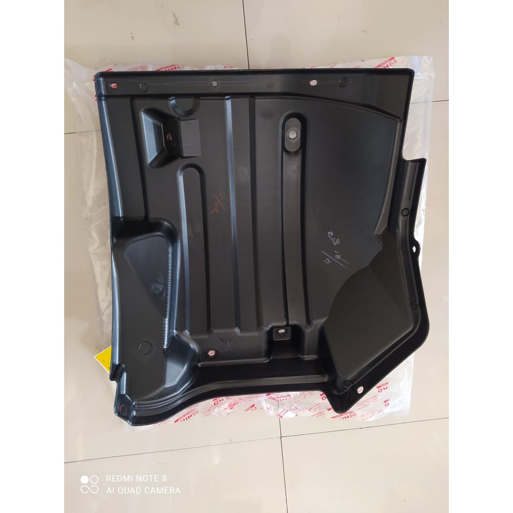 karpet lumpur roda - mud guard hino dutro- hino- dyna