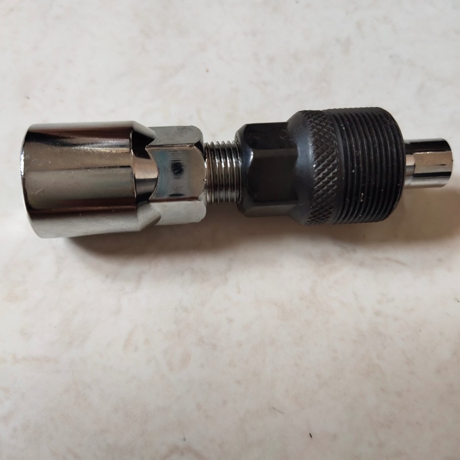 Kunci Pembuka Bukaan Gir Sepeda Gear Crank Tracker Original Taiwan