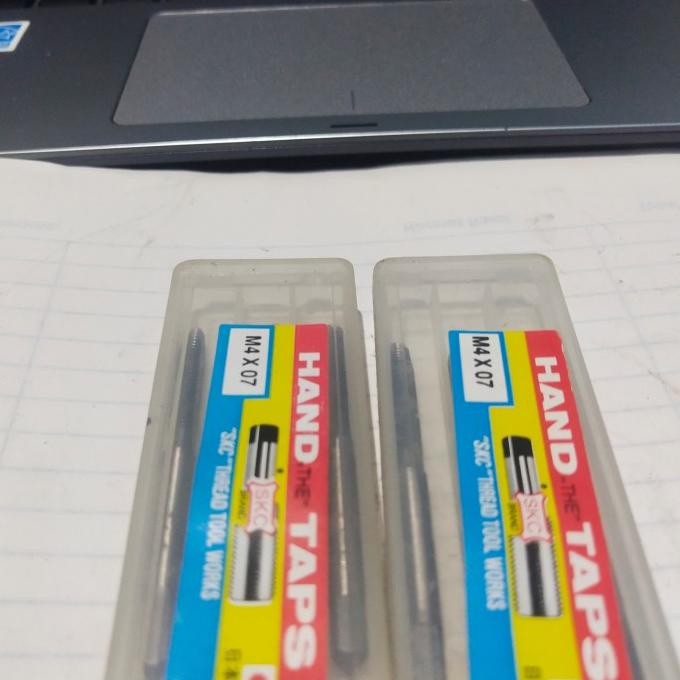 Mata tap/hand tap skc m4x0.7 hss astin33 Kualitas Baik