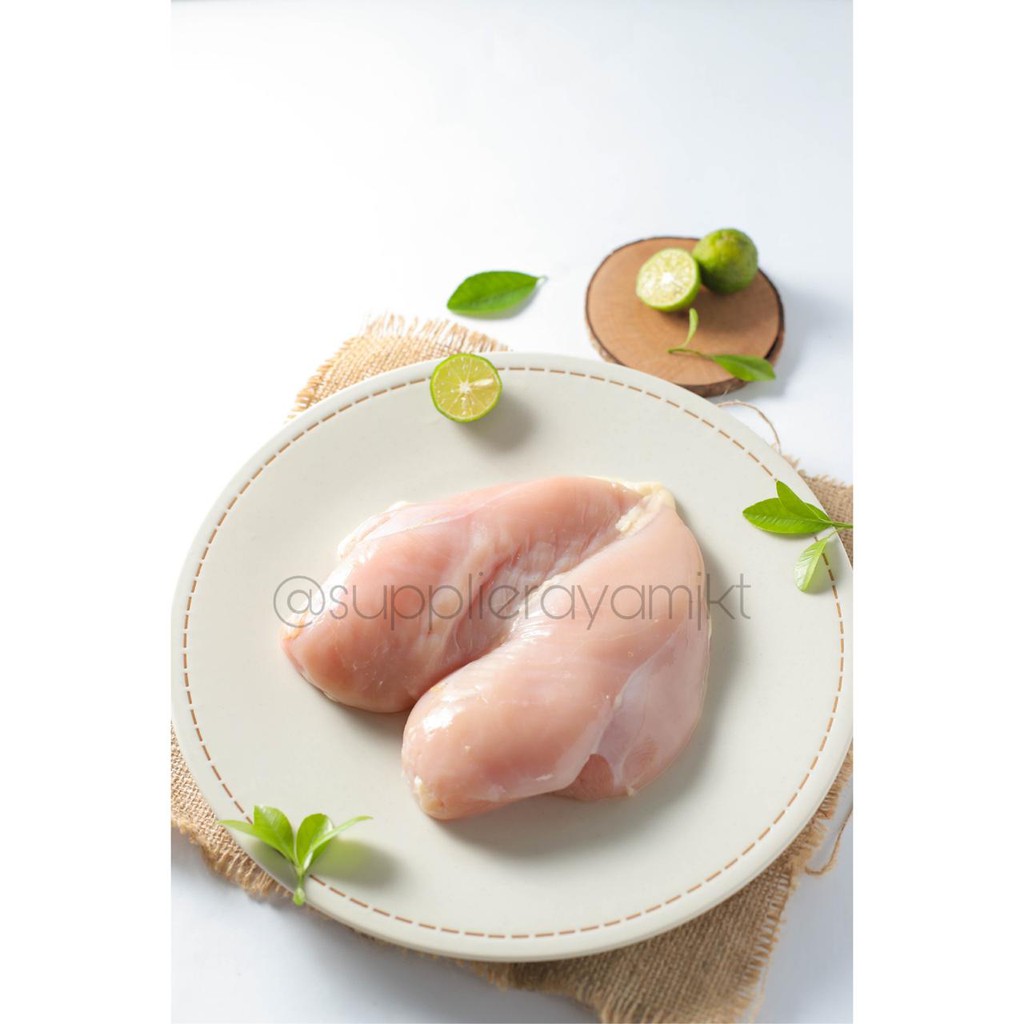 

FILLET DADA AYAM / BONELESS DADA AYAM 1 KG Fresh