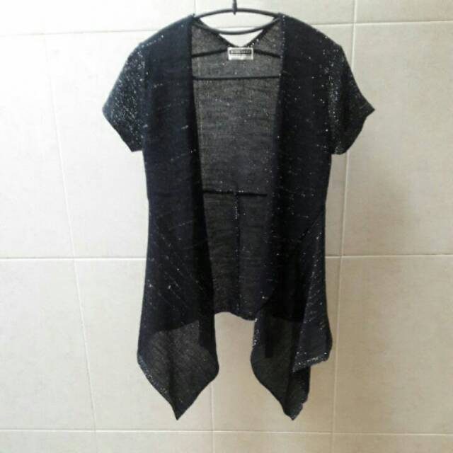 Cardigan rajut Giordano