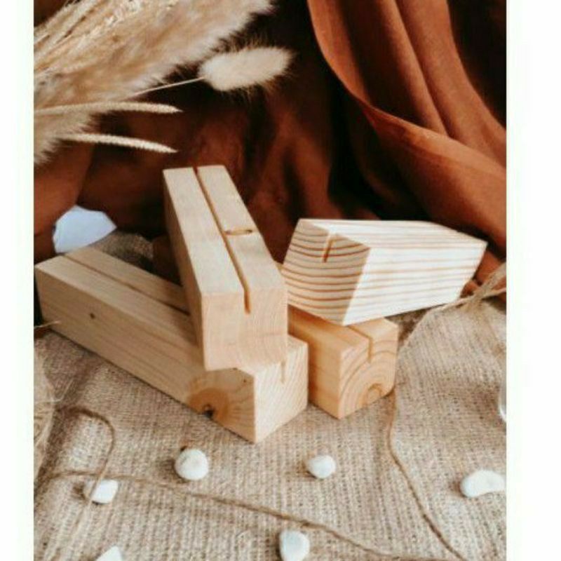 

Tag holder stand akrilik 21x4x3.5