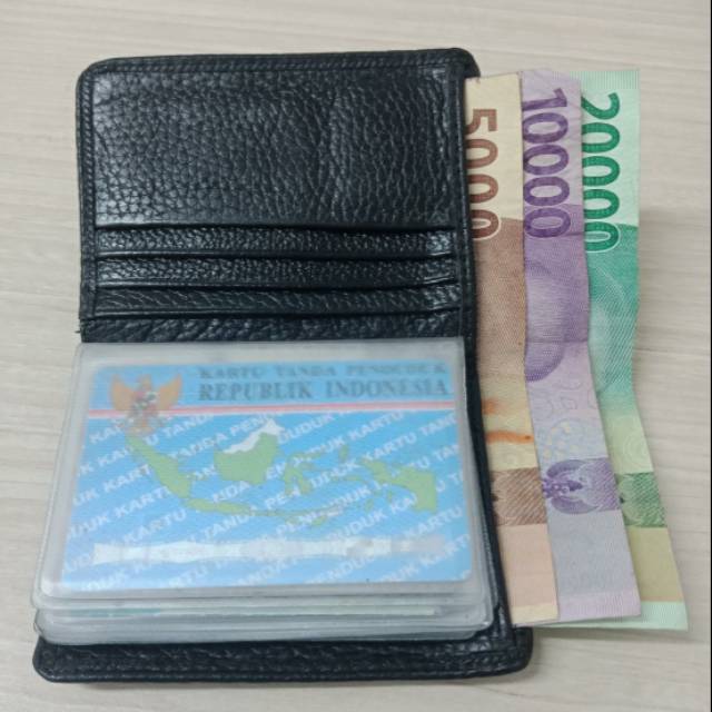 Dompet Kartu Dan Uang