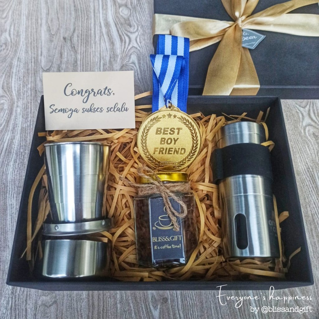 

Bliss Box Cofee Set Medal (Hampers/Gift Box /Kado UlTah/Kado Wisuda/Kado Anniversary/Souvenir)