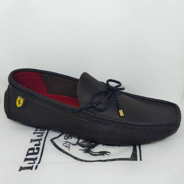 SEPATU PANSUS PREMIUM FERARRI dan Slip on kulit