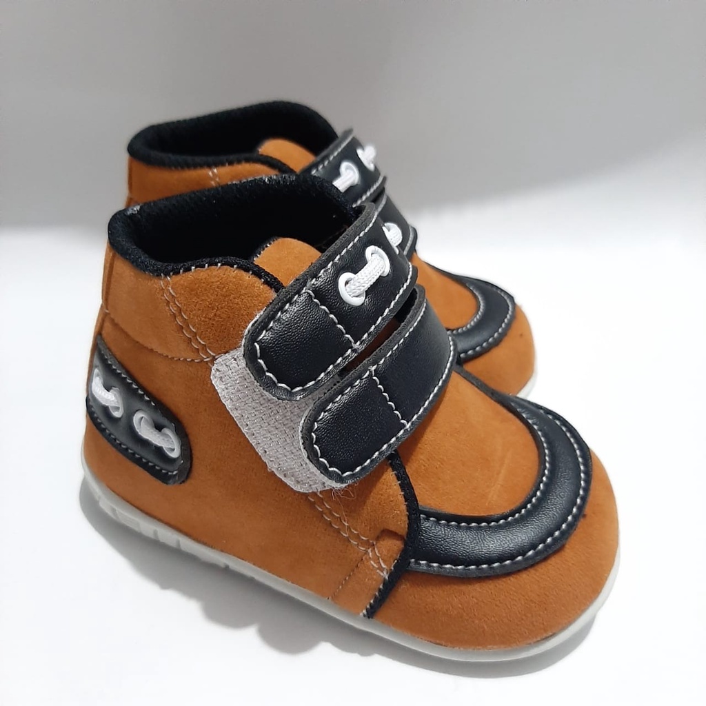 mandirishoesstore-SEPATU BOOTS WARNA WARNI ANAK 1-3 TAHUN SOL BUNYI CIT CIT GAY04