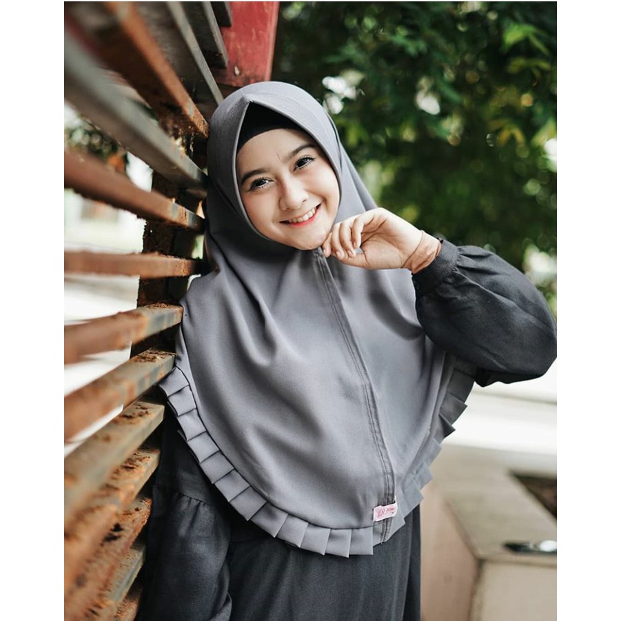 Jilbab hijab khimar pet antem rempel gerigi kimar instan wolfis