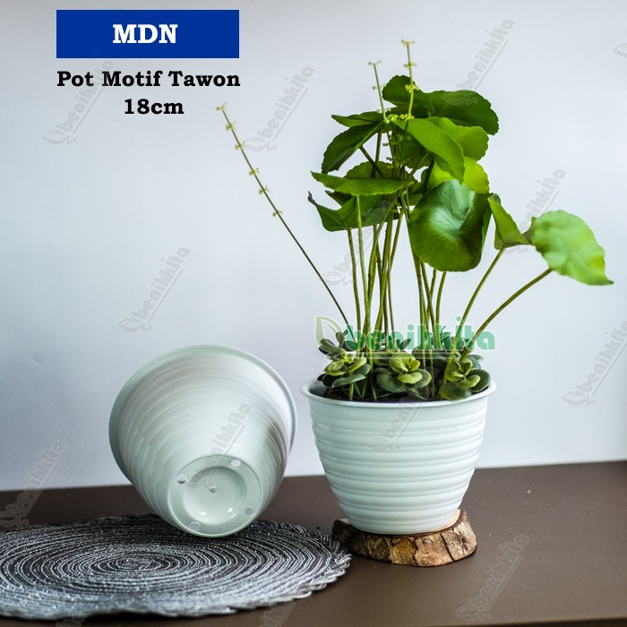 Pot Tanaman-Bunga 18cm Motif Tawon (MDN)