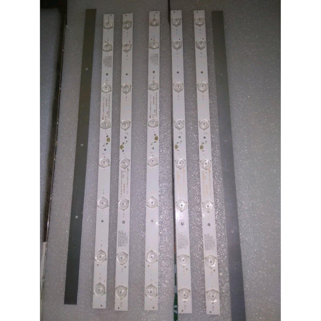 LAMPU LED BACKLIGHT TV TOSHIBA 23 24 INCH 3 V 8 KANCING LED - 45 CM