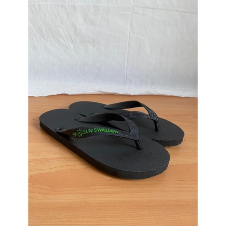K2 ACC - Sendal Sandal Jepit Pria Swallow Warna Hitam Tulisan Hijau Ukuran 11 (42)