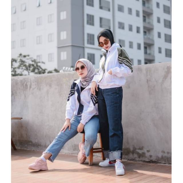 Jaket wanita / jaket hoody / jaket ootd / jaket prasut / beat saller