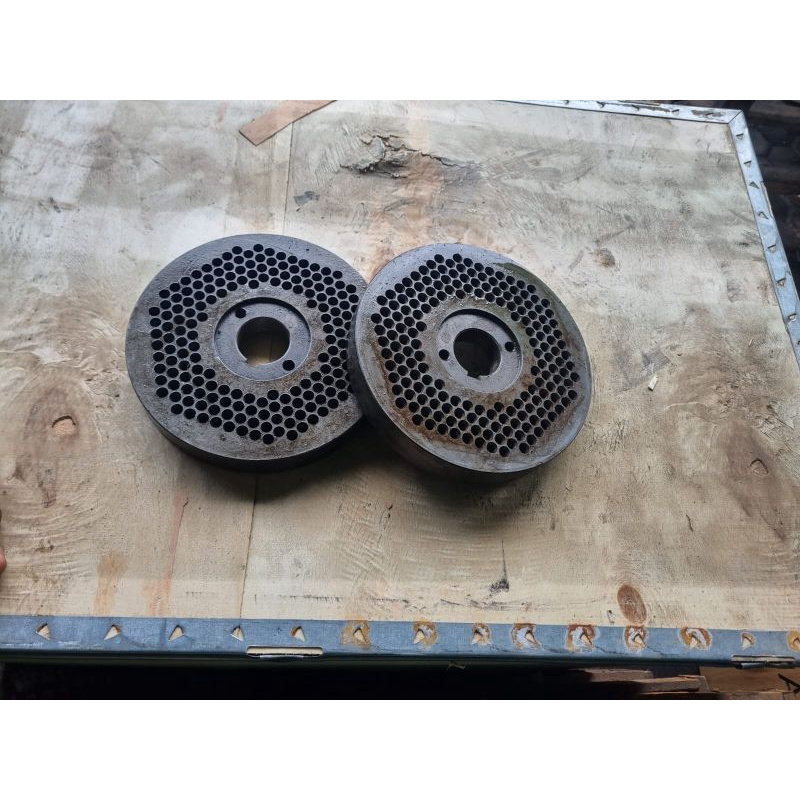 Mesin Pellet Sparepart Saringan Filter KL250/KL270 6MM Untuk Cetak Wood Pellet