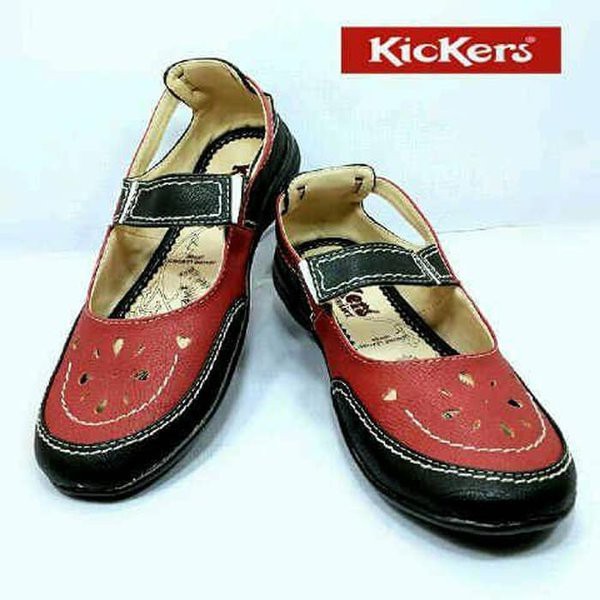 Sale - sepatu sendal kickers wanita grade original