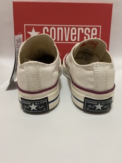  Sepatu  Converse  70s White Low BNIB Shopee  Indonesia