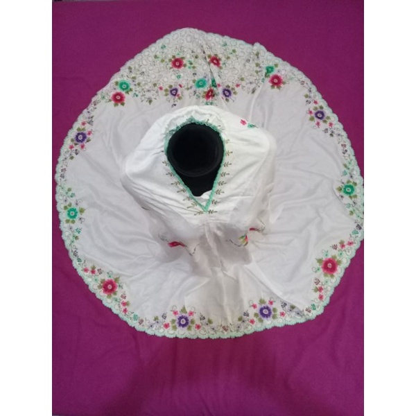 Mukena Putih Bordir Bunga Warna