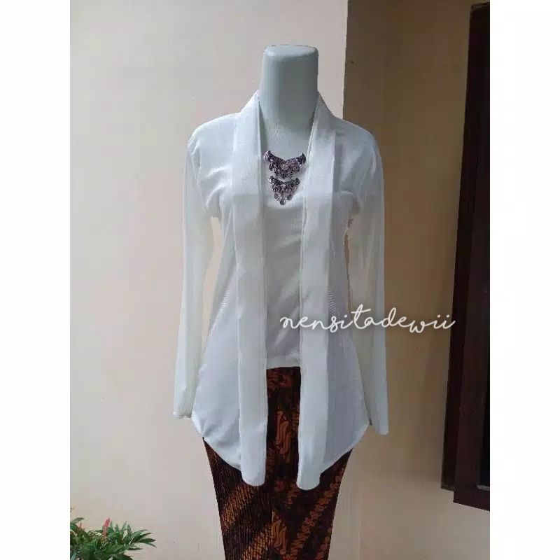 [Nuansa Putih] Kebaya Kutubaru + Jarik Instan / Motif Lengkap