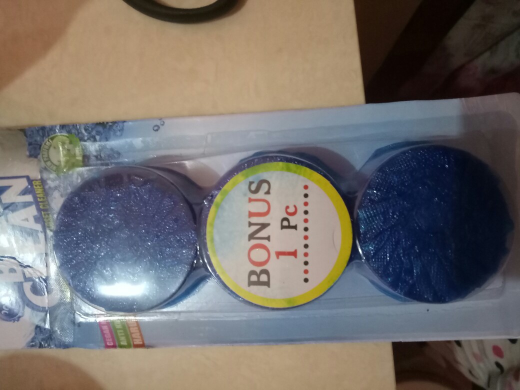 Dahlia Blue Clean Isi 3 Pembersih Closet