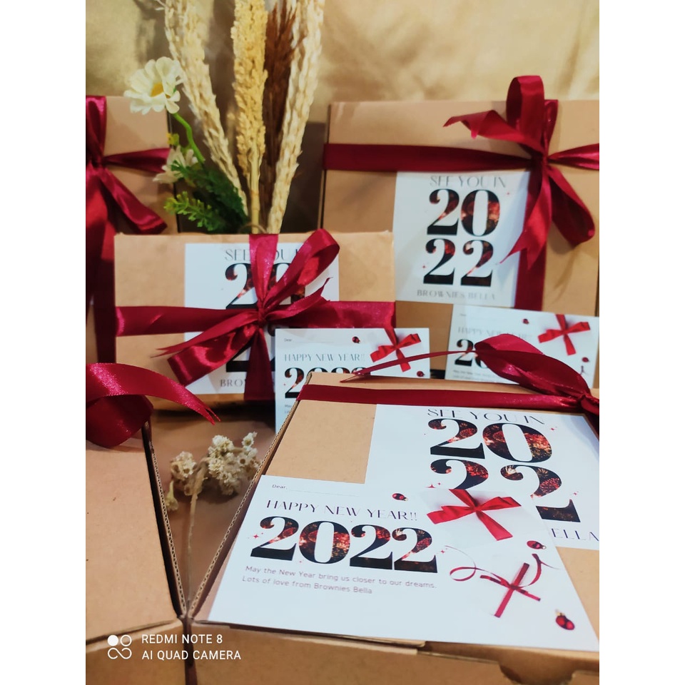 PACKAGING HAMPERS TAHUN BARU II NEW YEARS HAMPERS 2024 (BOX, PITA, STICKER, KARTU UCAPAN)