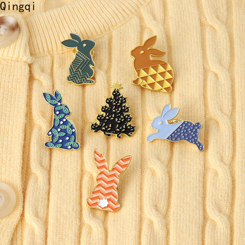 Bros Pin Enamel Bentuk Kartun Hewan Kelinci Untuk Anak