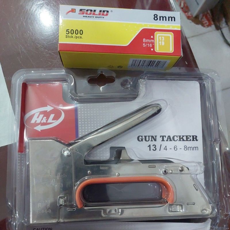 

GUN TACKER/HEKTER TEMBAK/STEPLES UTUK PASANG PELAPIS SIRIP