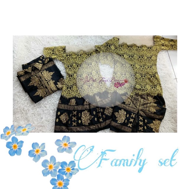 Couple ibu ayah dan anak