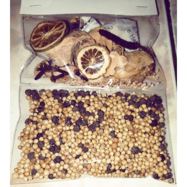 

Bumbu WANGENAN KEMASAN BESAR ISI 10 PCS