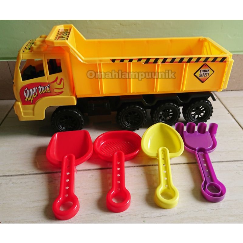 AJ TTP888 MAINAN MOBIL TRUK PASIR/ DUMP TRUCK BESAR RODA 8 LENGKAP DENGAN ALAT MAIN PASIR