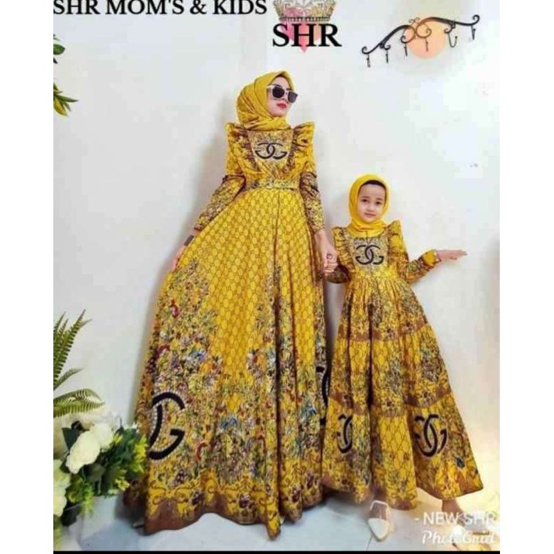 gamis couple SHR mom and kids