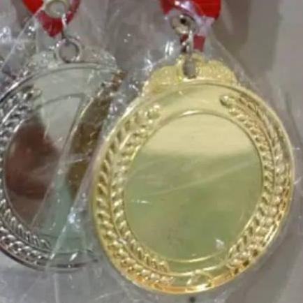 Medali Mendali Logam Medali Emas Perak Perunggu plus Tali Satuan ORIGINAL