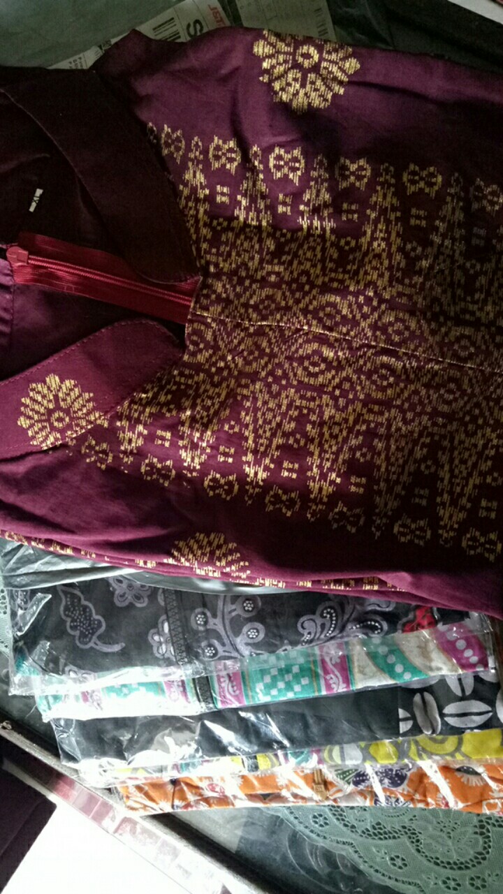 Atasan Batik Dolby Dolbi Dobby Doby Tenun Sutra Tulis Halus Katun Atbm Baron ,sarombit Atasan Dengan