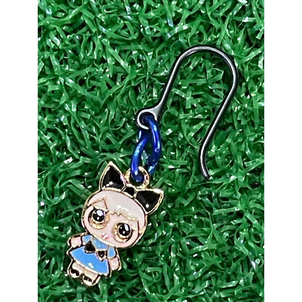 Anting Anak mini boneka LOL in Alice Costume dengan kait plastik