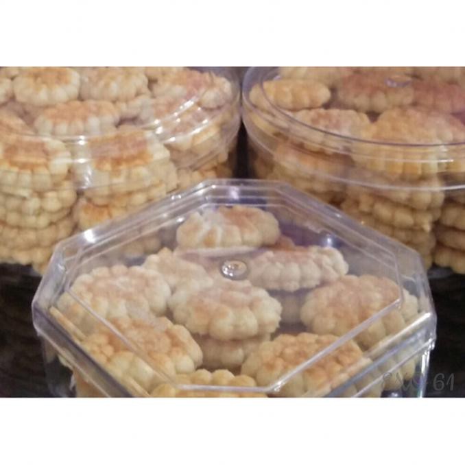 

Bestseller! Kue Kering Almond Keju