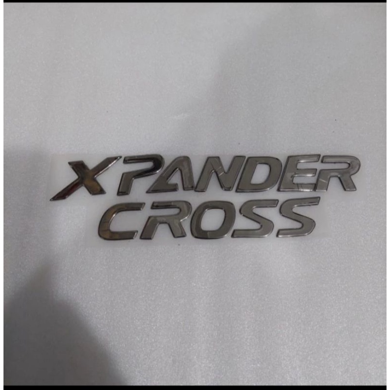 Emblem Cap Mesin Xpander Cross Warna Chrome Original