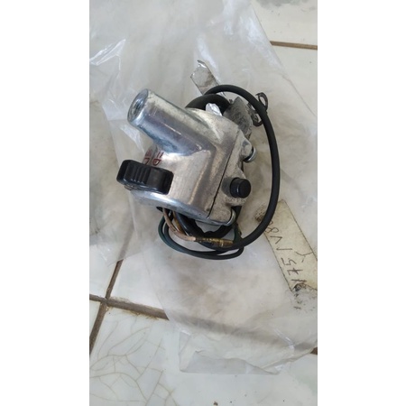 Saklar Holder kiri V75 V 75 V80 v 80 Dx