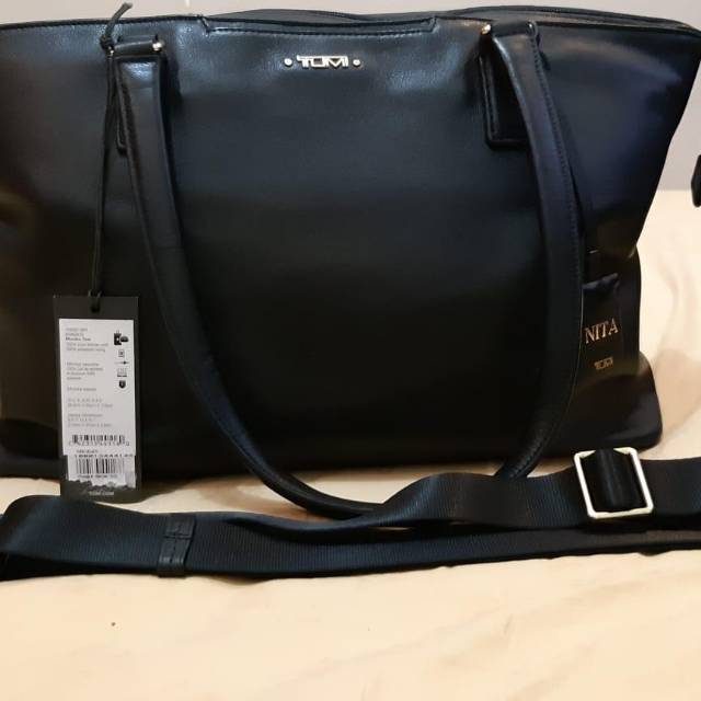 TUMI
VOYAGEUR MONICA TOTE BAG | Preloved