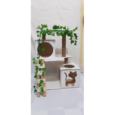 cat tree/cat condo/cat tower