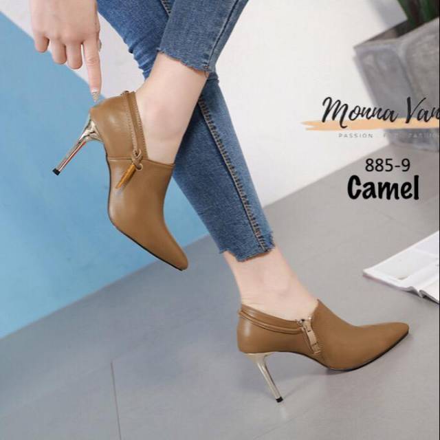 HEELS BOOT KULIT