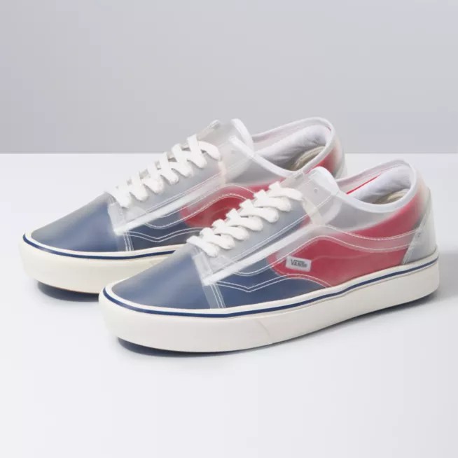 vans comfycush slip skool