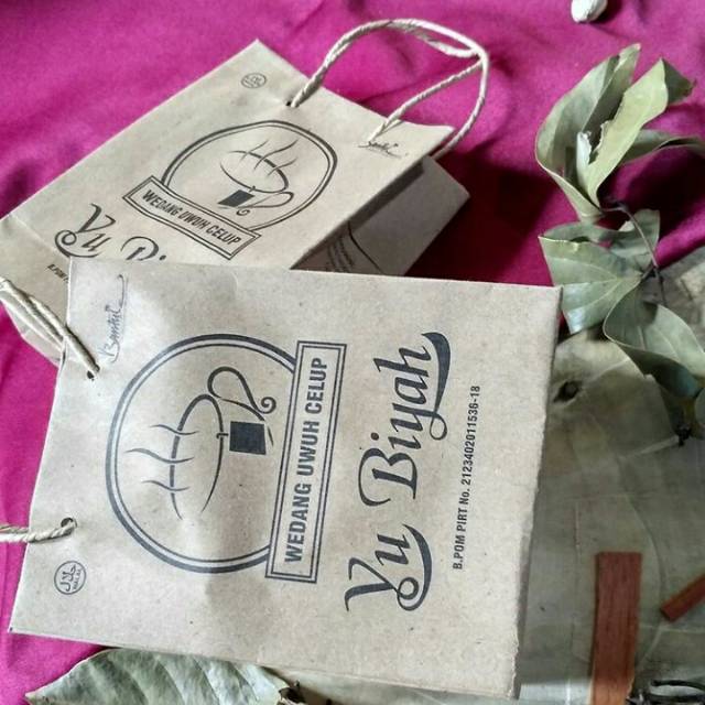 

Wedang Uwuh Celup Yu Biyah Isi 5+ Gula Batu Premium