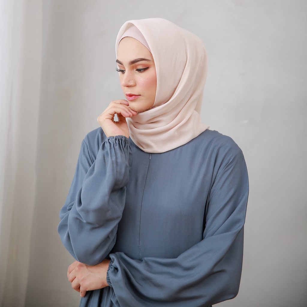 LUNA DARK GREY M Gamis Baneska