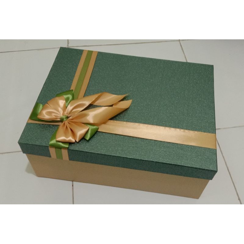

Hampers Lebaran/Kotak Bingkisan Lebaran