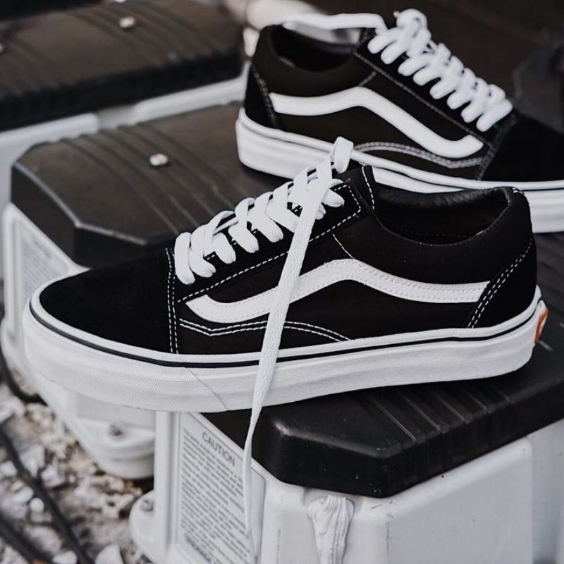 Vans Oldskool Pria Wanita Classic Made In China Premium Quality Best Seller