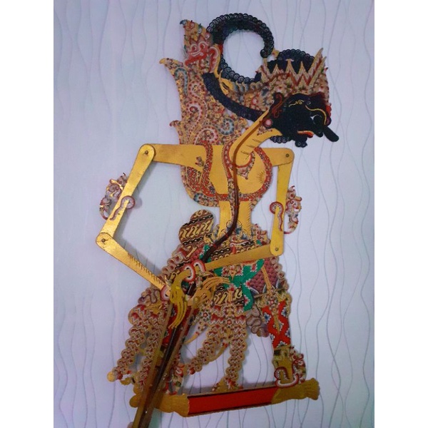 Wayang Kulit Gatutkaca Antik Kulit Kerbau/ Wayang Kulit Kebumen by beka.official