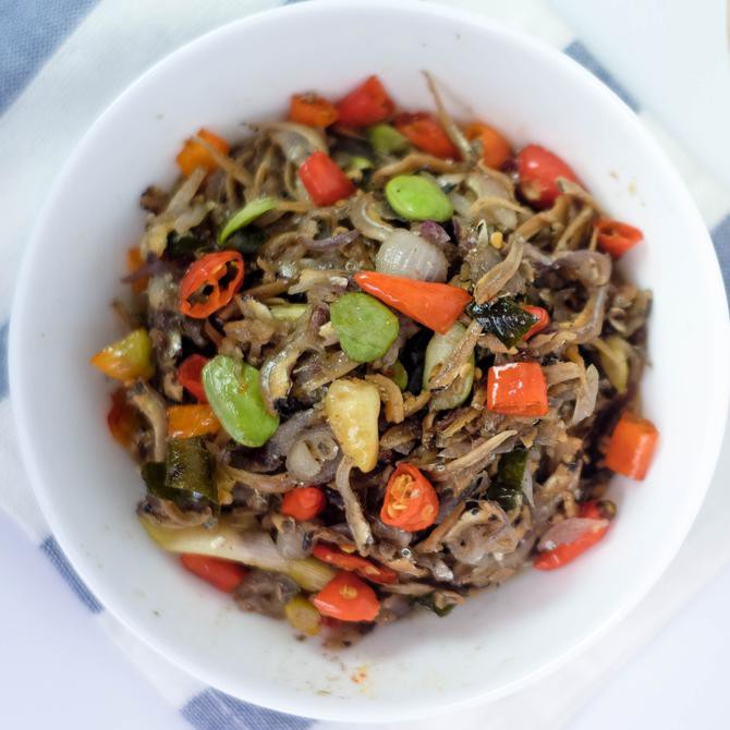 

Teri Pete Matah by 125gr | Makanan Lauk Kantongan