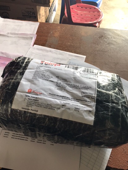 Kotak Makan Lunchbox Orinoco 0224 3 Sekat Anti Tumpah / Praktis Free Sendok Garpu