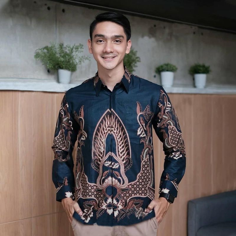 KEBAYA COUPLE MODERN KEBAYA LAMARAN TUNANGAN KEBAYA WISUDA KEBAYA KONDANGAN TERBARU WID BATIK-Kemeja (NAVY)