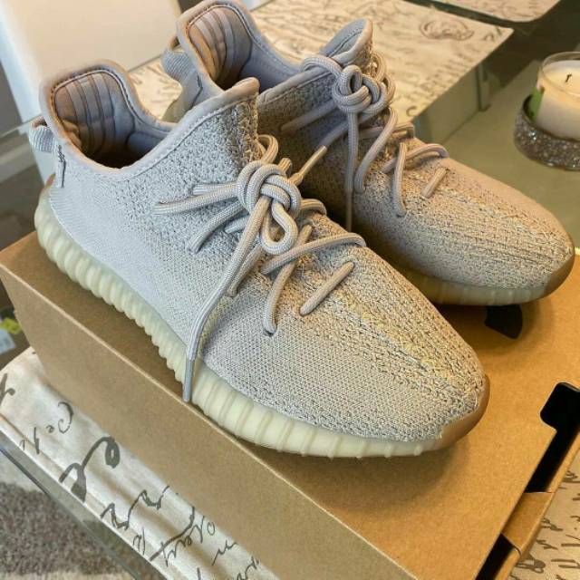 adidas yeezy 350 v2 sesame