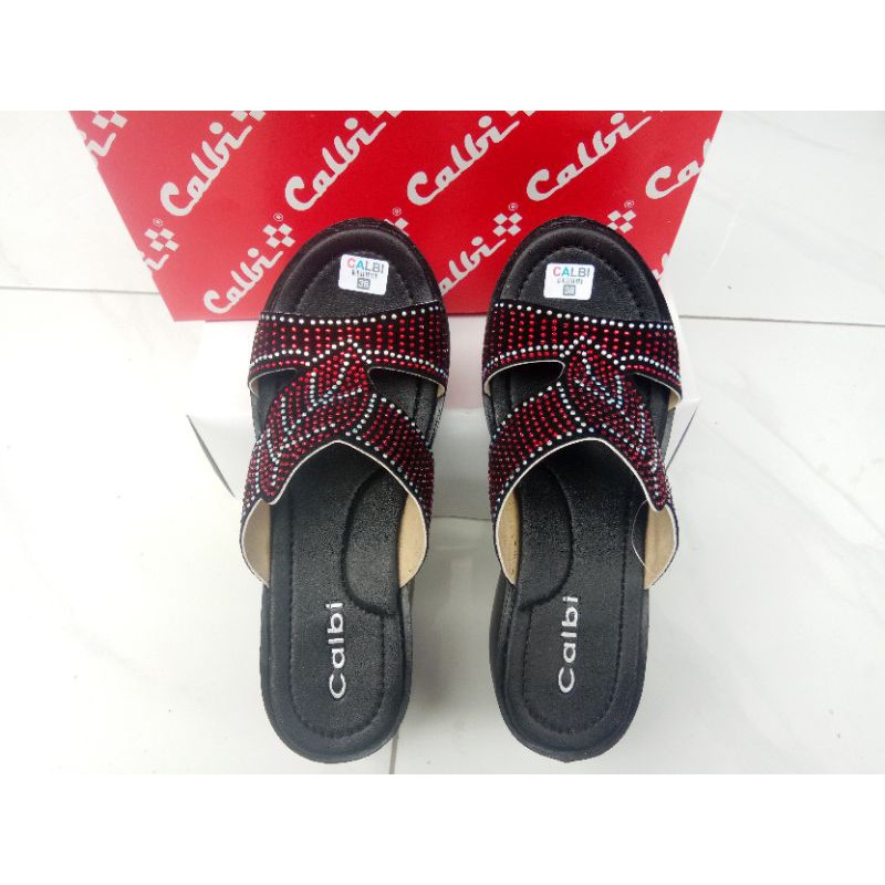 SANDAL WEDGES CALBI BAN 2 DAUN MUTIARA